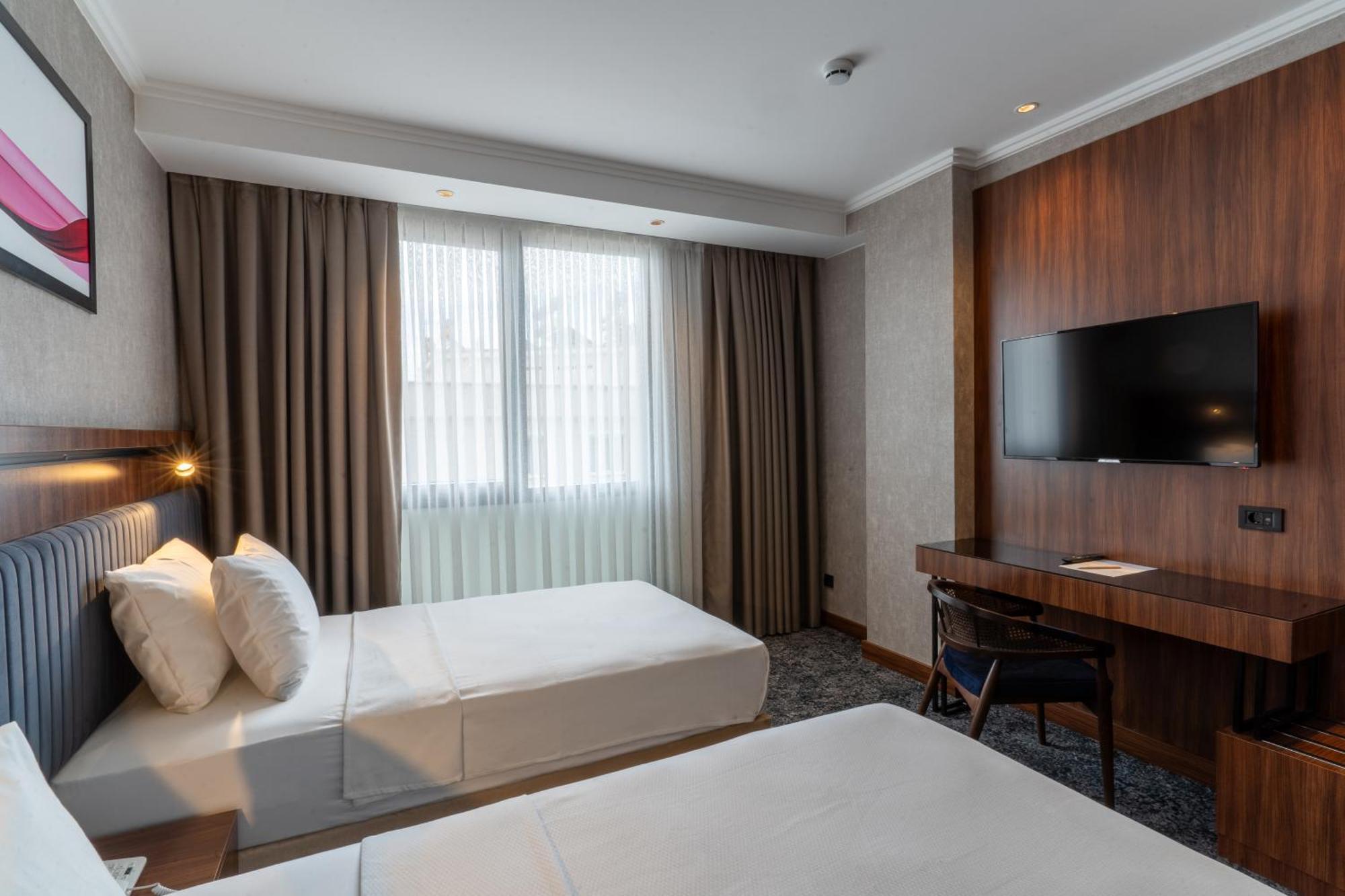 Ramada By Wyndham Gaziantep Hotell Exteriör bild